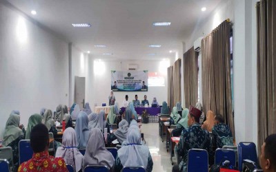 Kegiatan Workshop IKM dan Penguatan Literasi dalam penyusunan soal HOTS bagi Guru MAN Rejang Lebong